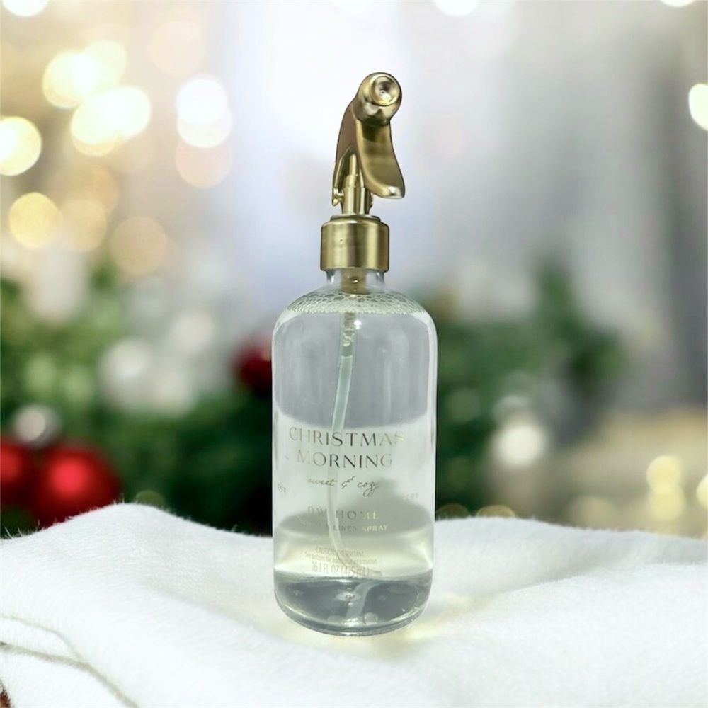 NEW DW Home - Christmas Morning Glass Bottle Room & Linen Nozzle Spray 16 fl oz